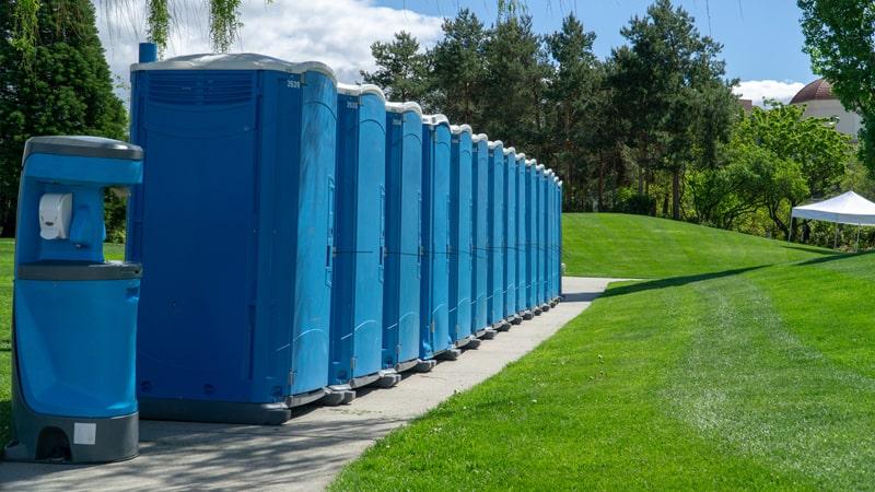 we provide discounted rates for long-term porta potty rental contracts for construction sites to accommodate ongoing needs